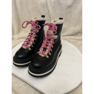 Free Assembly Cozy Faux Fur Lined Black Hiker Boots Pink Laces Women Sz 7 Vegan